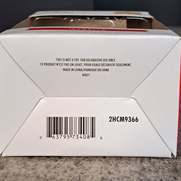 Hallmark 2021 in Box Animal Crossing Isabelle Christmas Ornament New - Picture 4 of 5